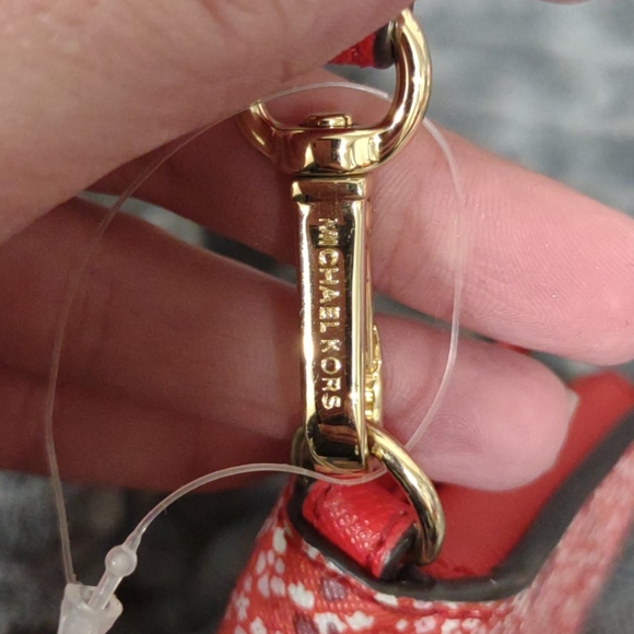 NWOT Authentic Michael Kors floral wristlet wallet - Picture 3 of 8